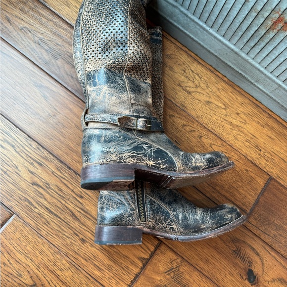 SOLD - Picture 7 of 9